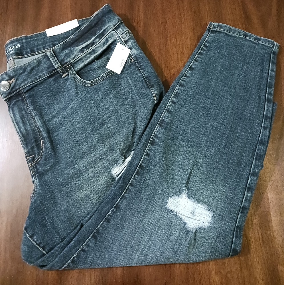 *NWT* Maurices Mid Rise Jeggings Size 20W